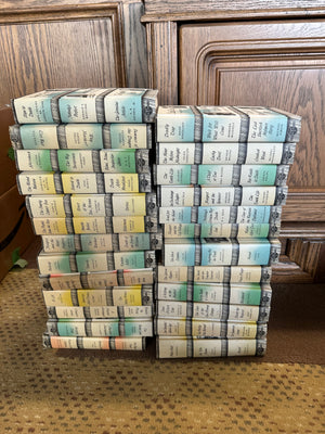 Detective Bookclub Set