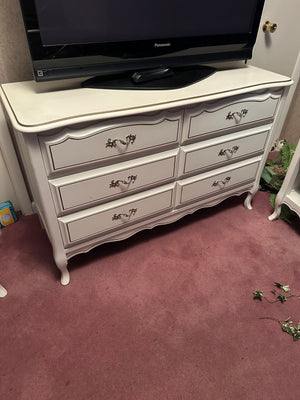 Horizontal Dresser