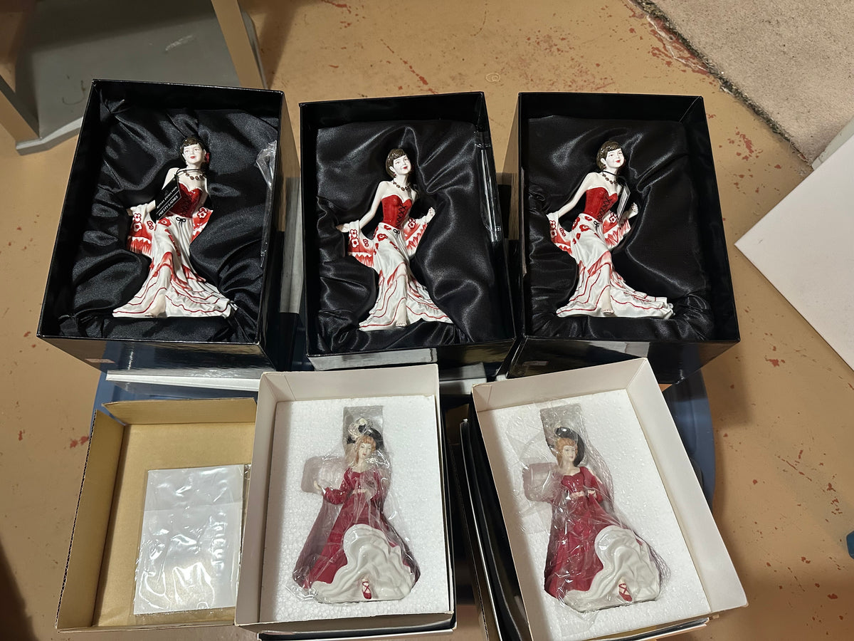 Royal Doulton Lot #31 (5 units in lot)
