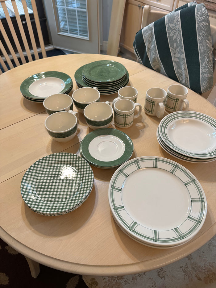Eaton’s Home Dishware
