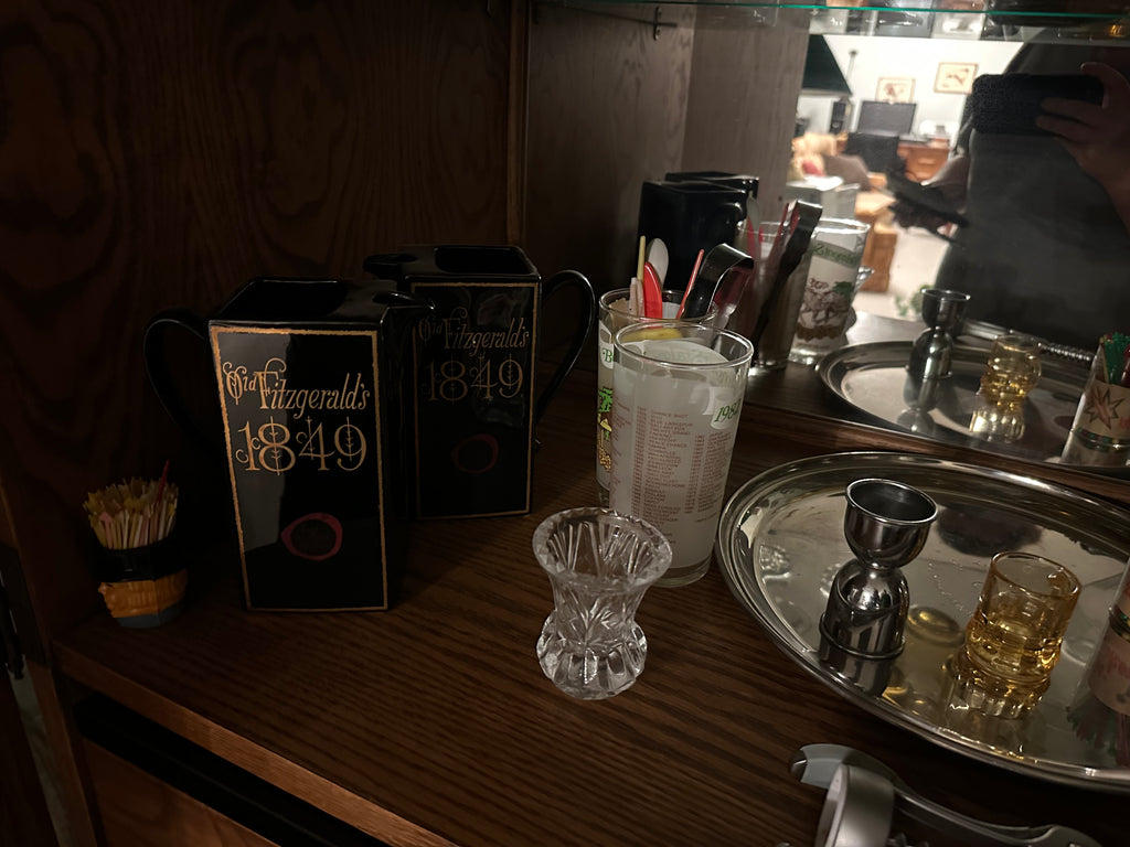 Bar Lot