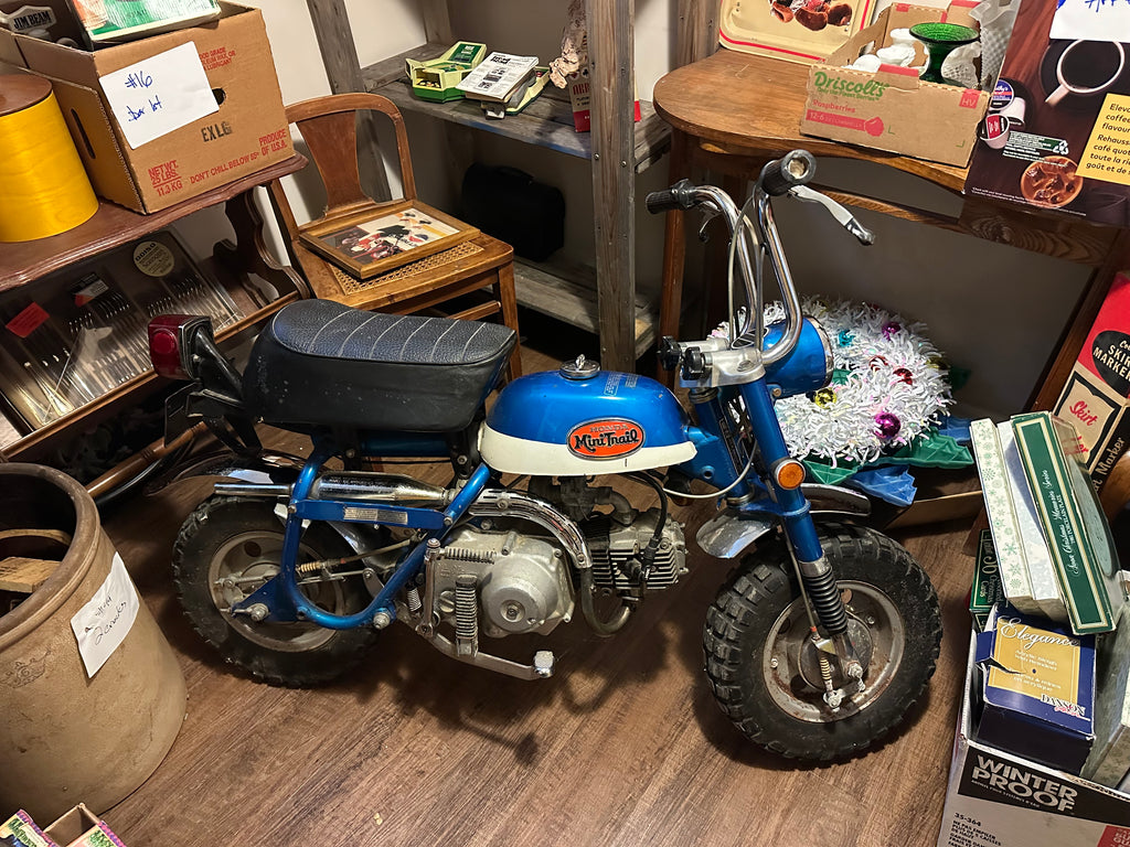Lot #64 1971 Honda MiniTrail Z50A