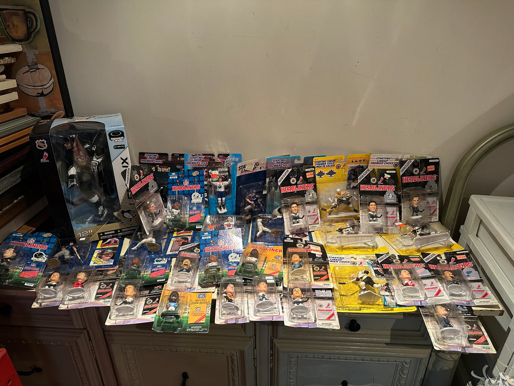 Lot #21 Sports/Headliners Lot