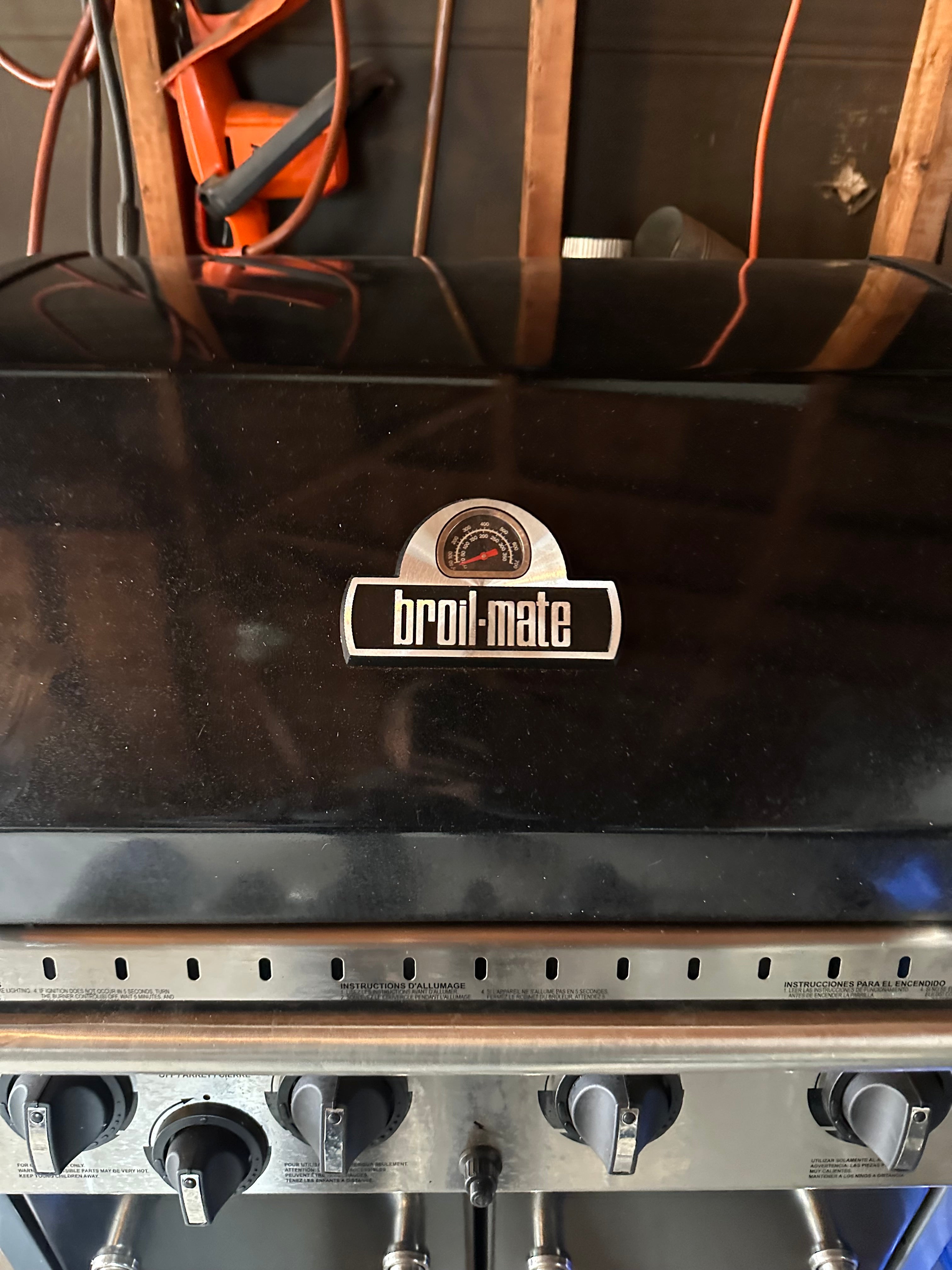 Broil-Mate Natural Gas BBQ