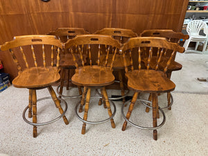 6 Bar Stools