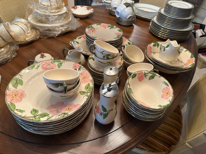 Dinner Set 8pc Setting