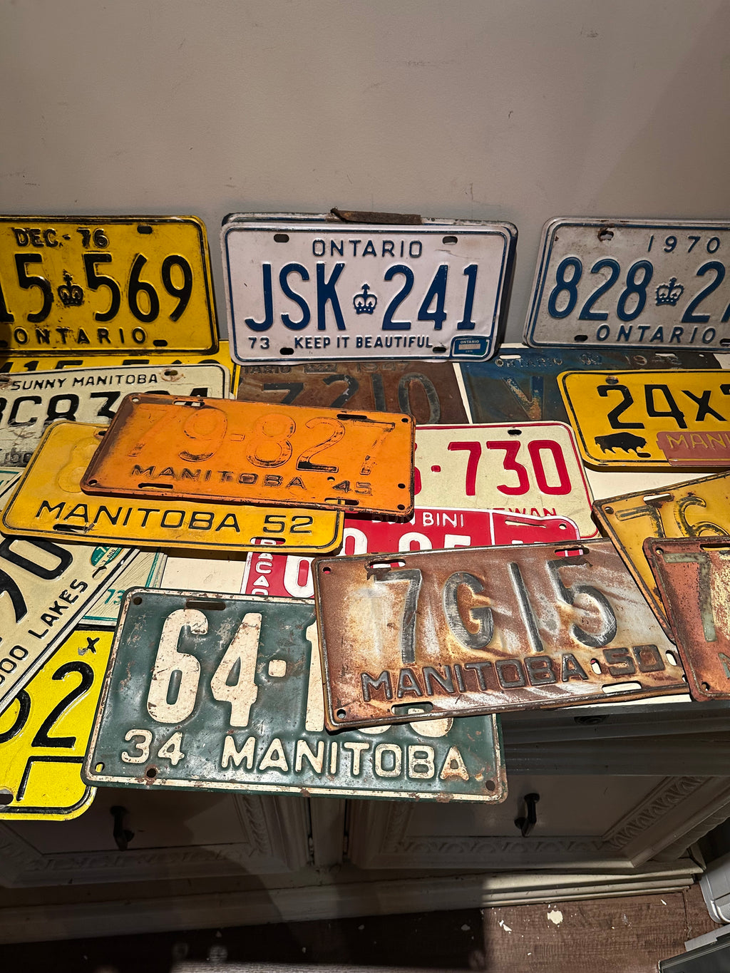 Lot #17 Vintage License Plate Lot