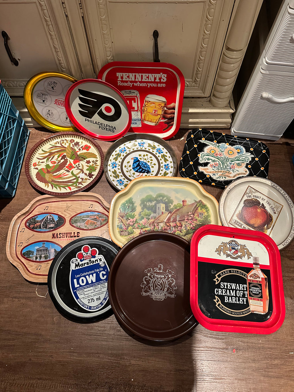 Lot #31 Tin Tray Lot