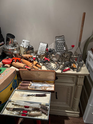 Lot #46 Vintage Kitchen Lot