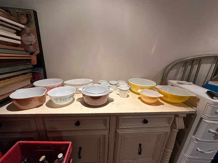 Lot #41 Vintage Pyrex