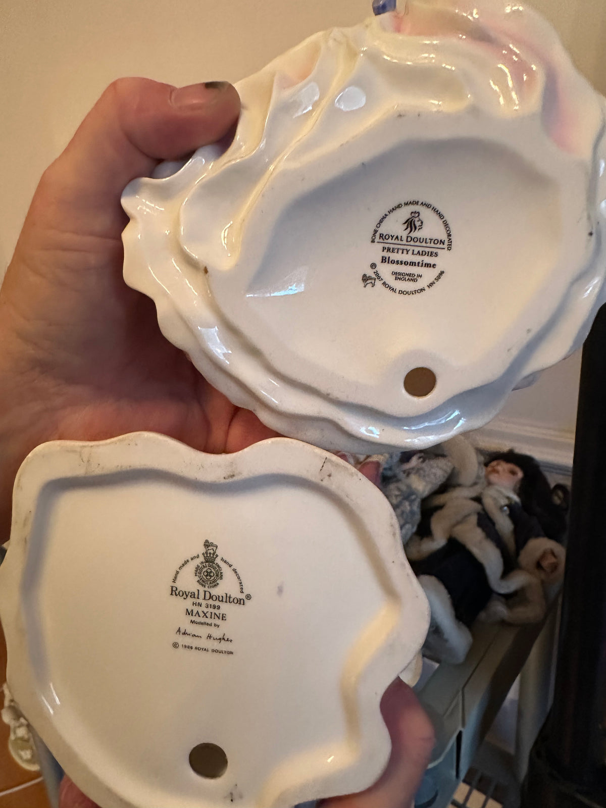 Royal Doulton Lot #19 (11 units in lot)