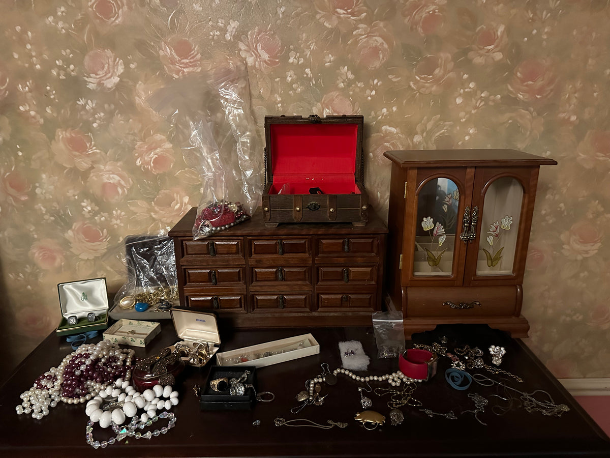 Jewelery Lot