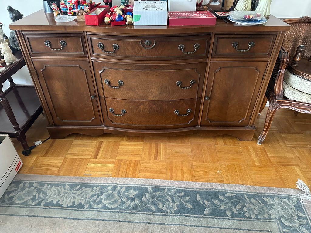 Sideboard