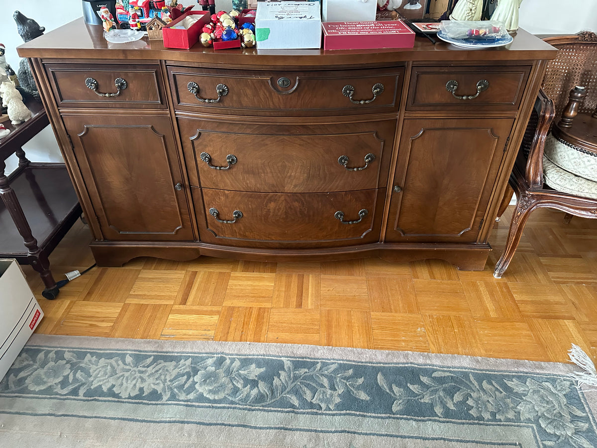 Sideboard