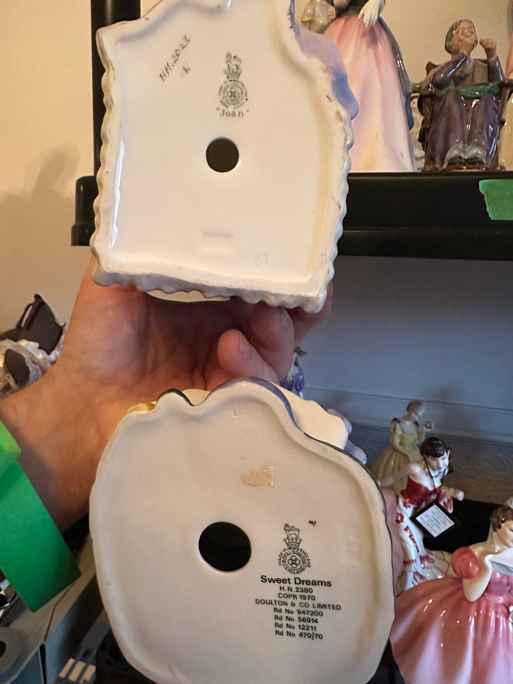 Royal Doulton Lot #19 (11 units in lot)
