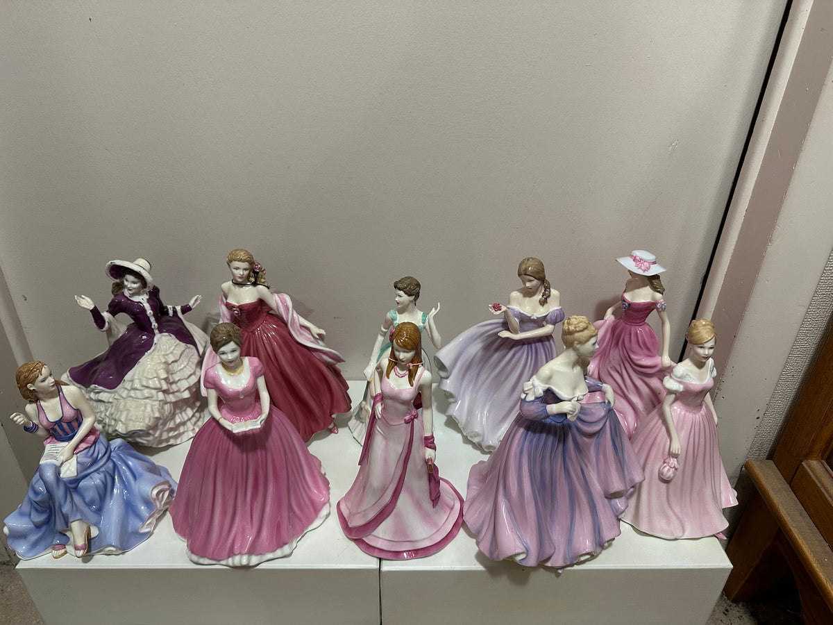 Royal Doulton Lot #33 (10 units in lot)