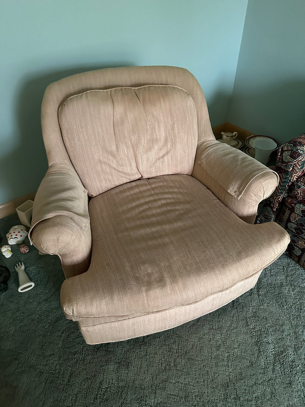 Pink Swivel Chair