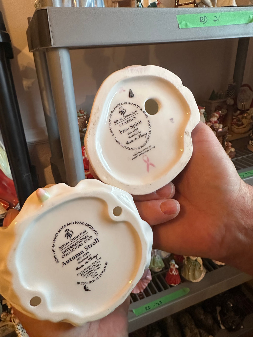 Royal Doulton Lot #23 (19 units in lot)