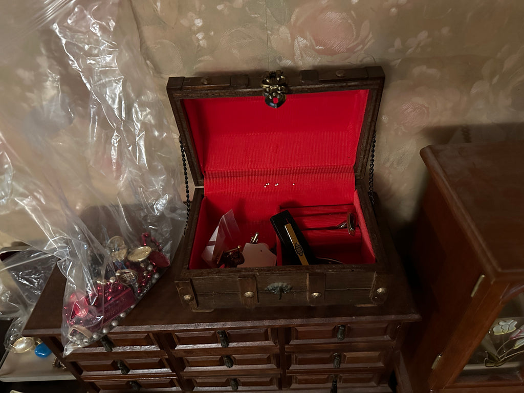 Jewelery Lot