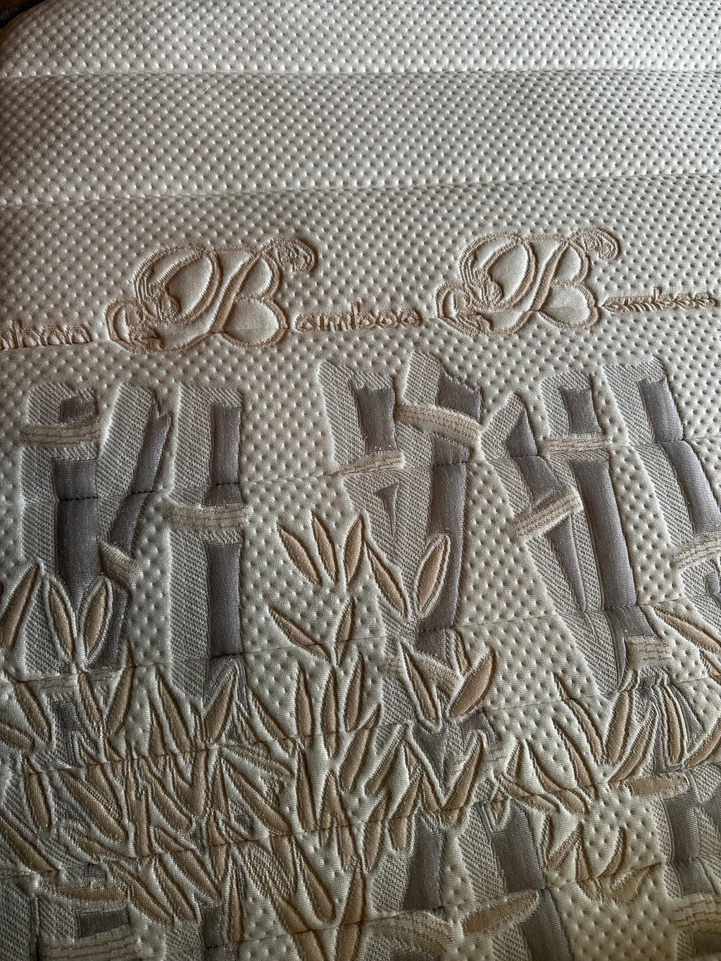 Single Ultramatic Beds (2 Available)