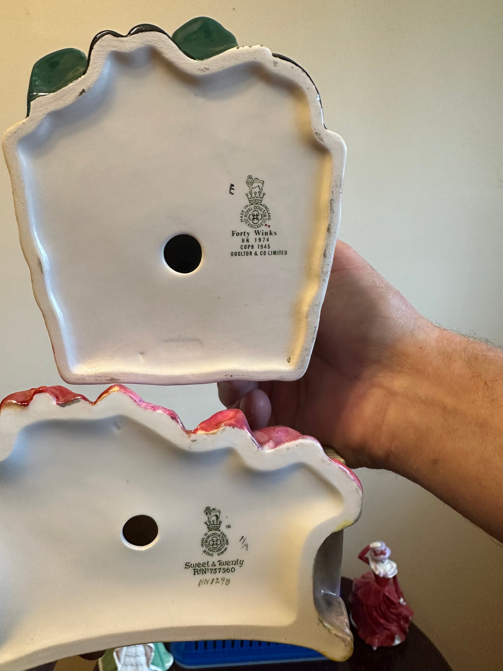 Royal Doulton Lot #14 (10 units in lot)