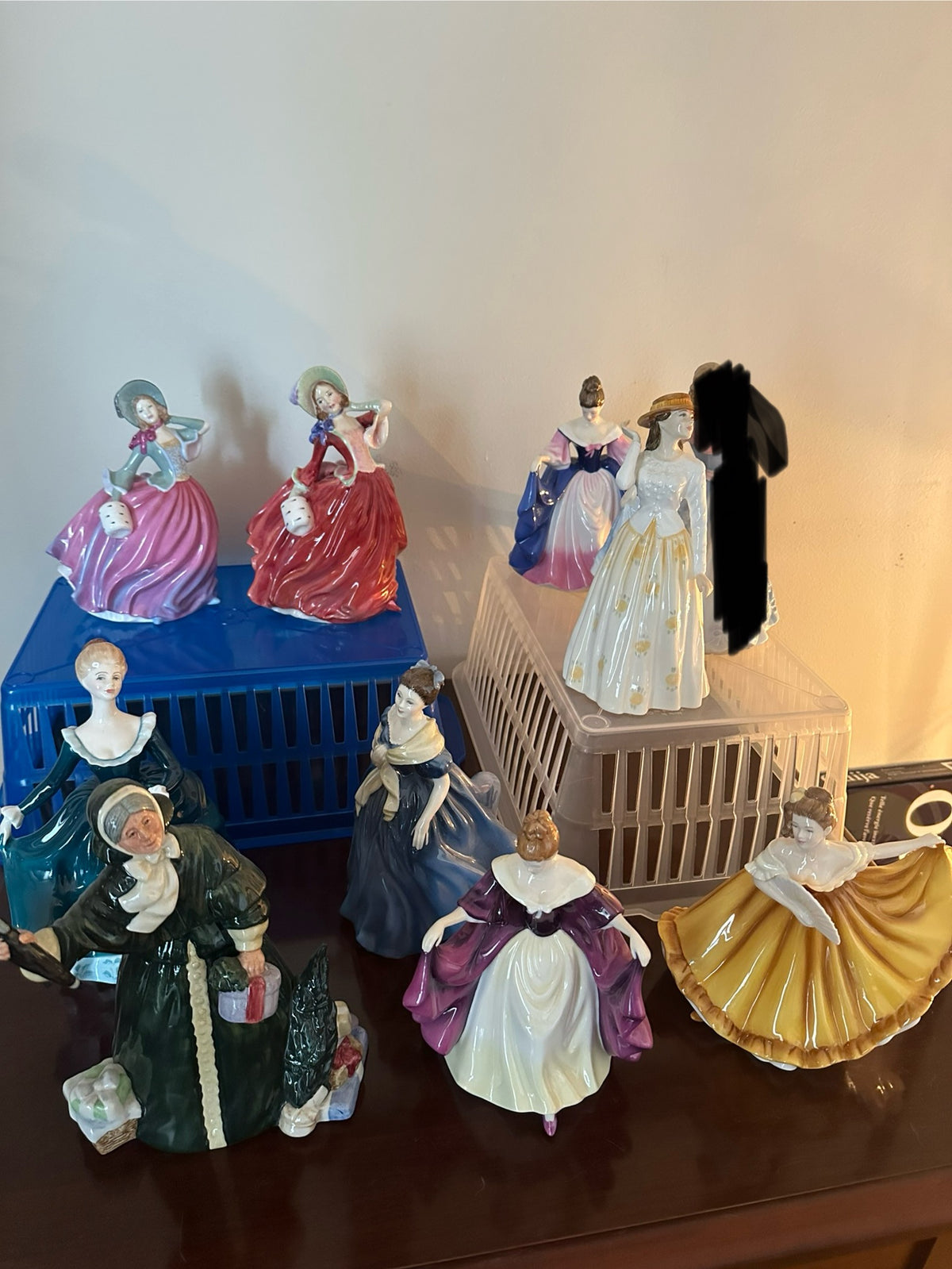 Royal Doulton Lot #2 (9 units in lot)