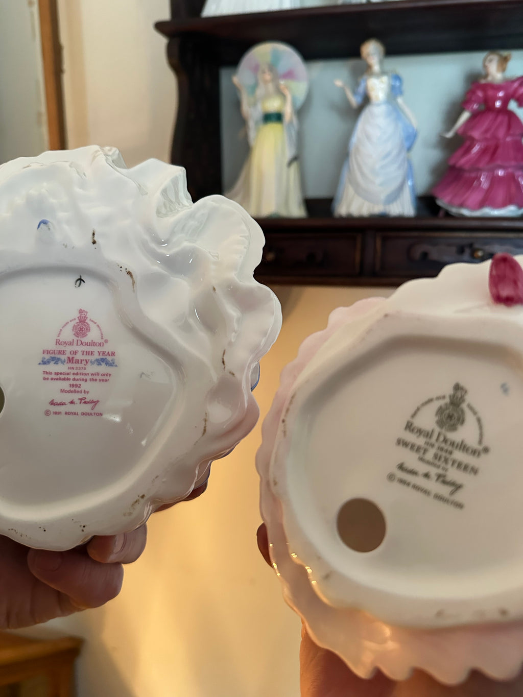 Royal Doulton Lot #7 (8 units in lot)