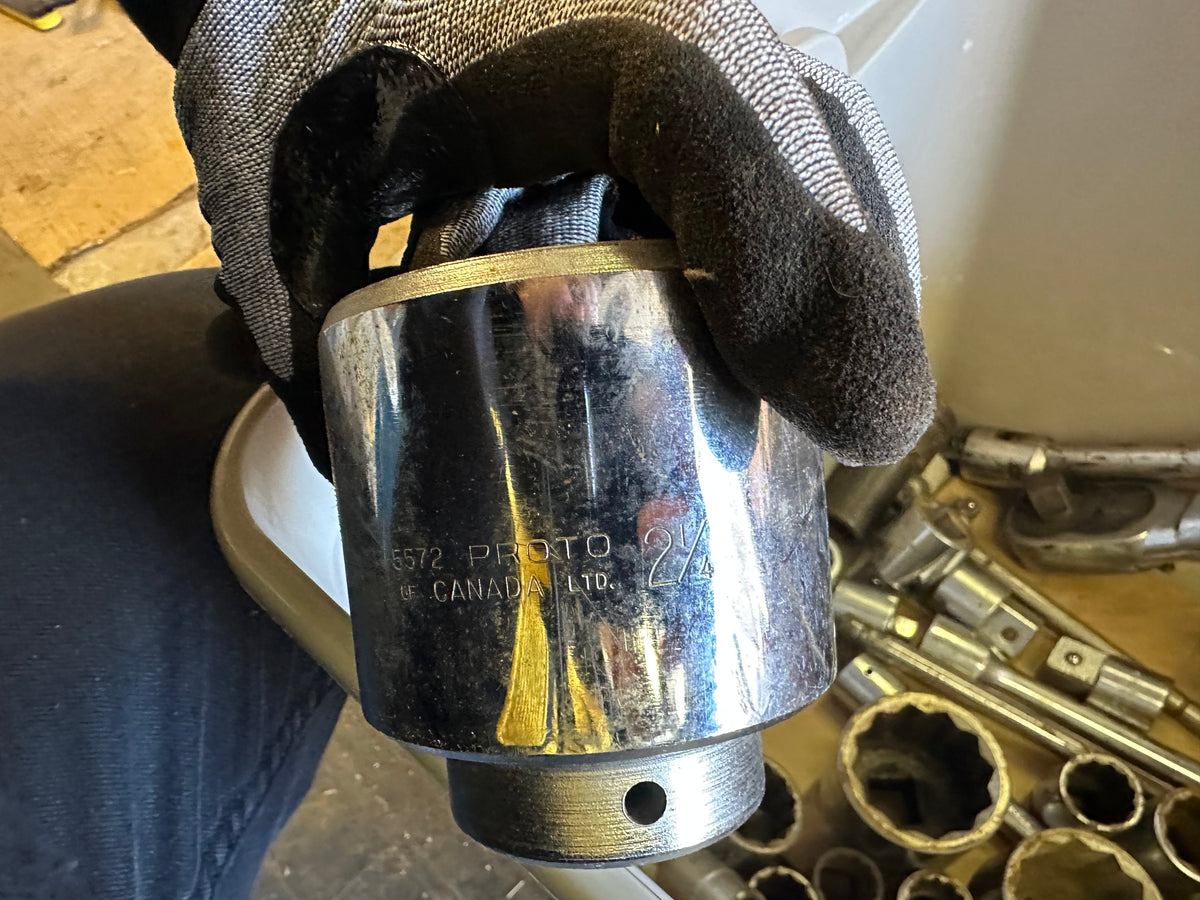 Large Socket Lot