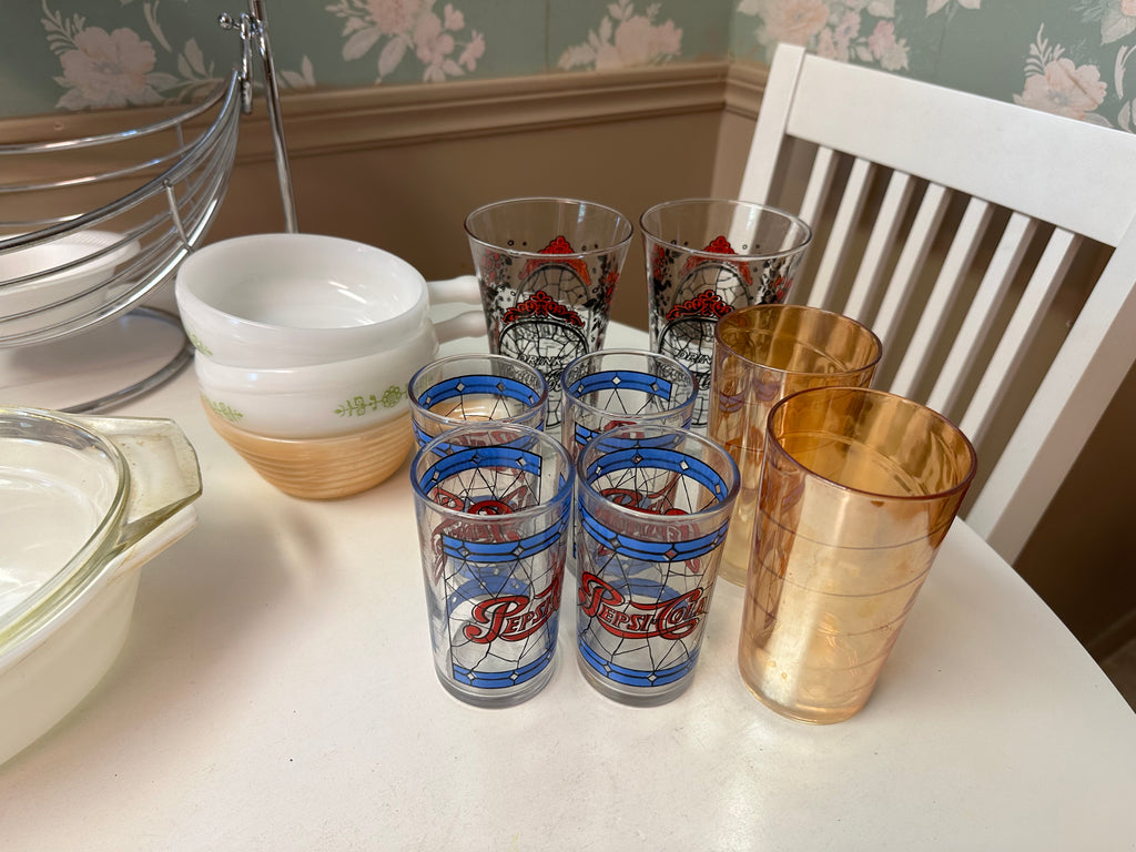 Vintage Kitchenware Lot