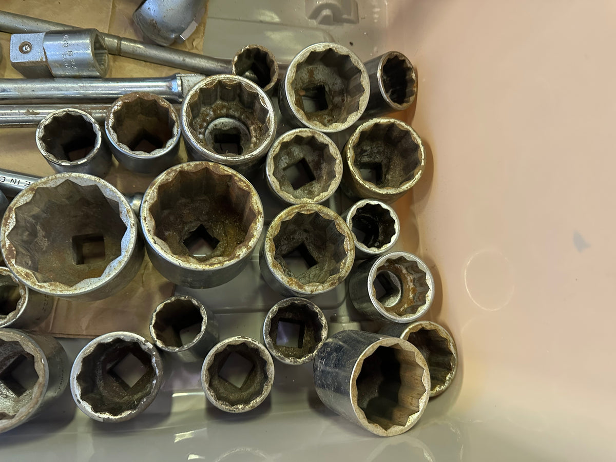 Large Socket Lot