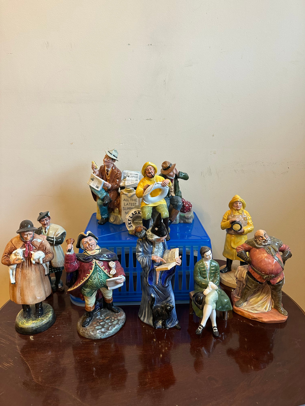 Royal Doulton Lot #11 (10 units in lot)