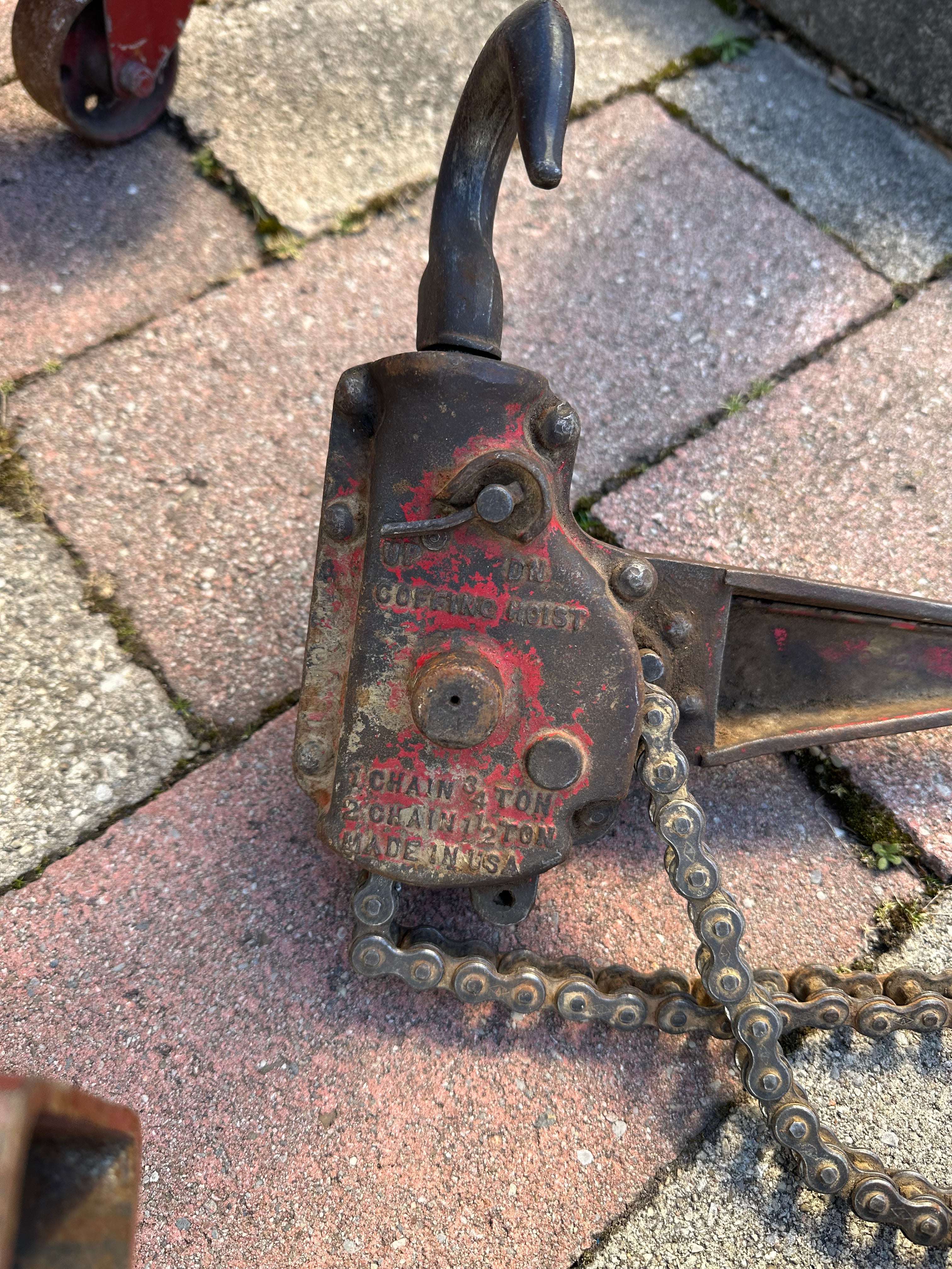 Engine Hoist/Come Along Lot