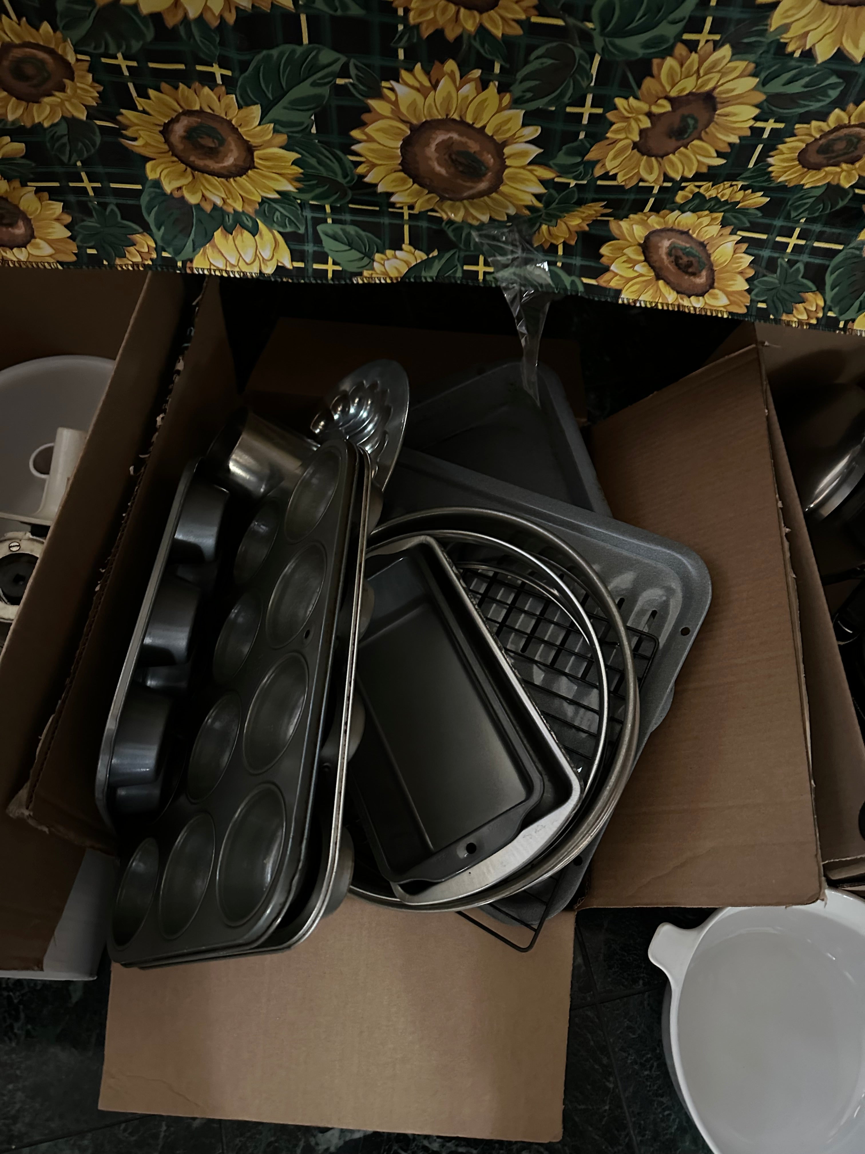 Cookware Lot