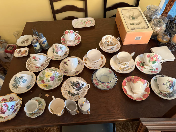 Cup & Saucer Lot