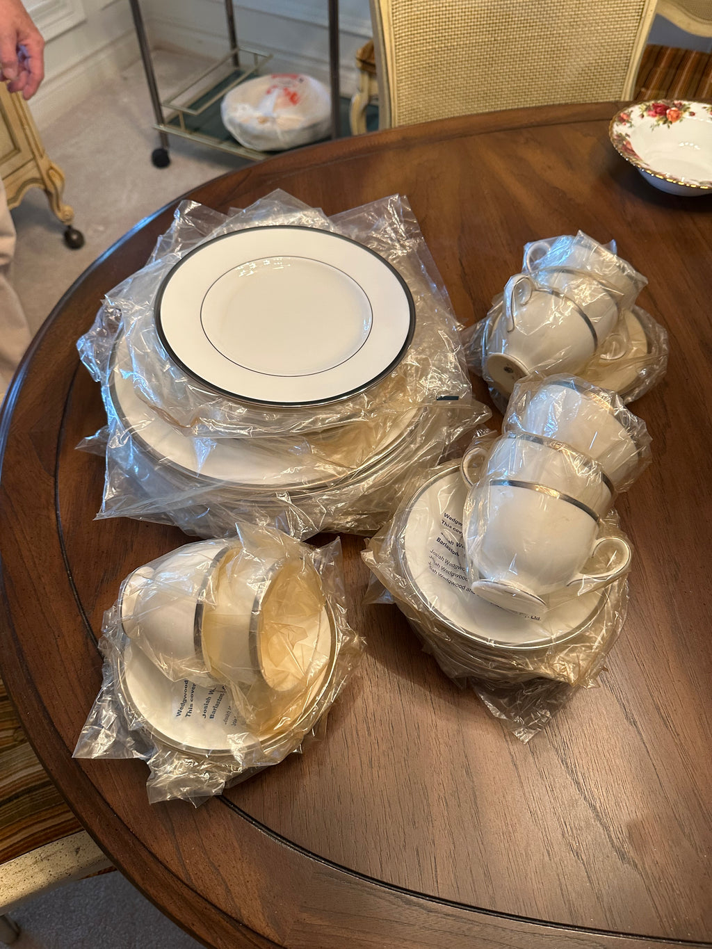 Wedgewood 8pc Setting