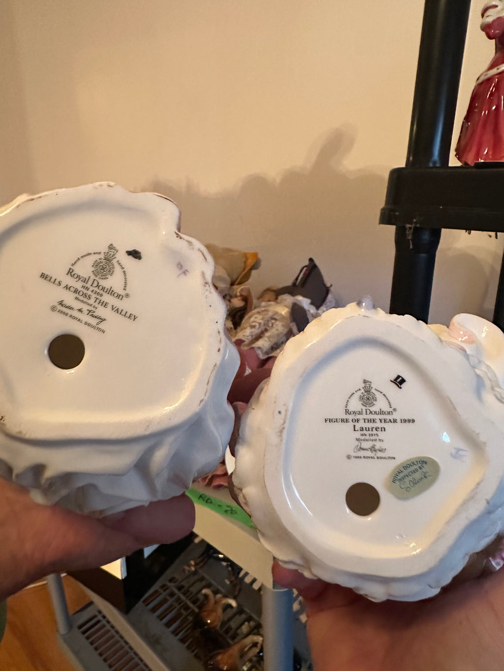 Royal Doulton Lot #20 (12 units in lot)