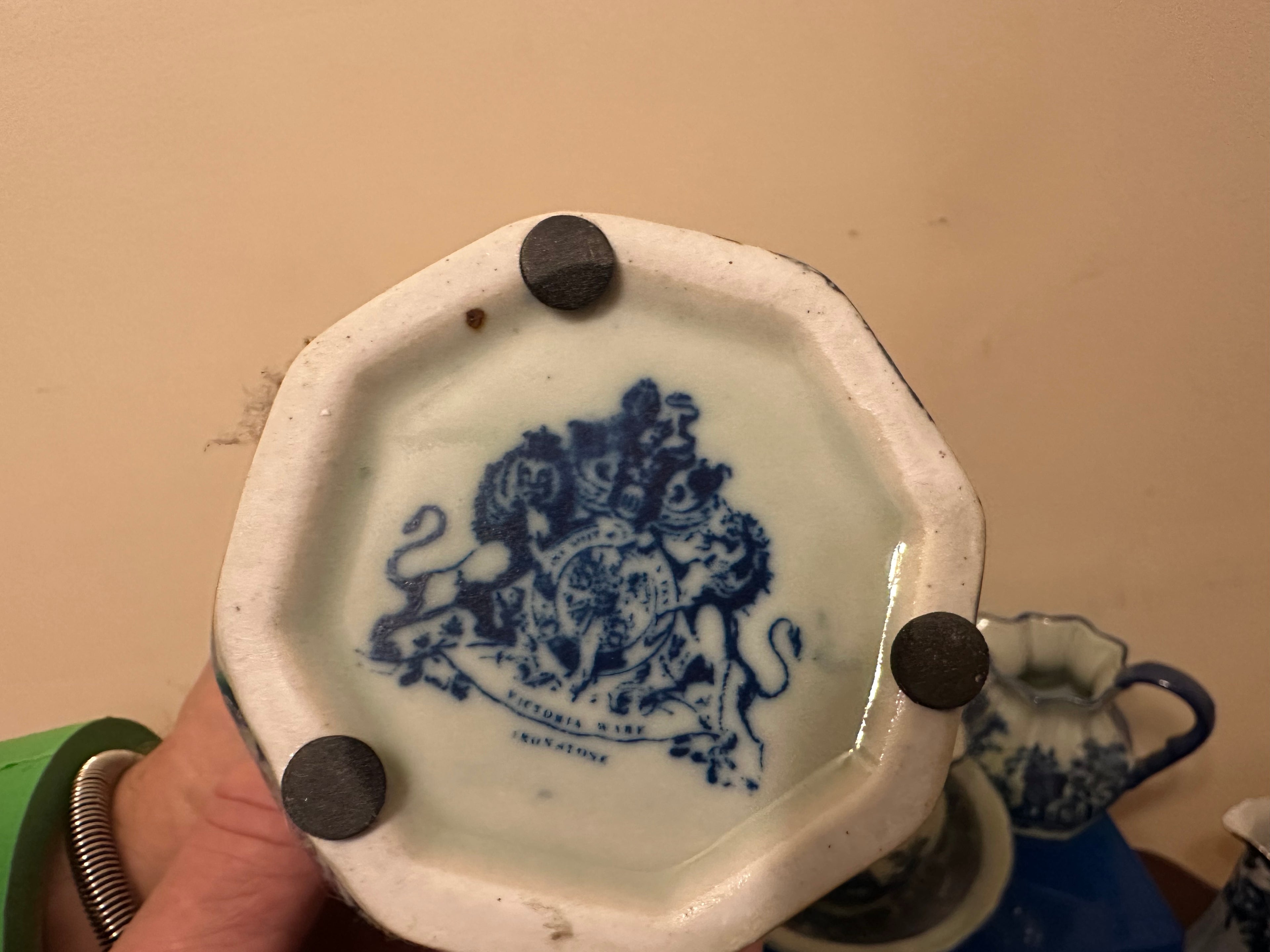 Flow Blue Lot