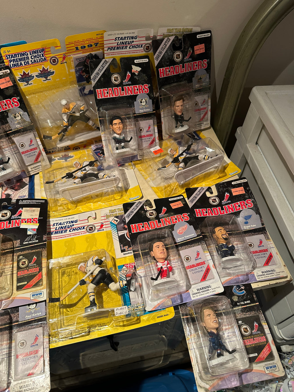 Lot #21 Sports/Headliners Lot