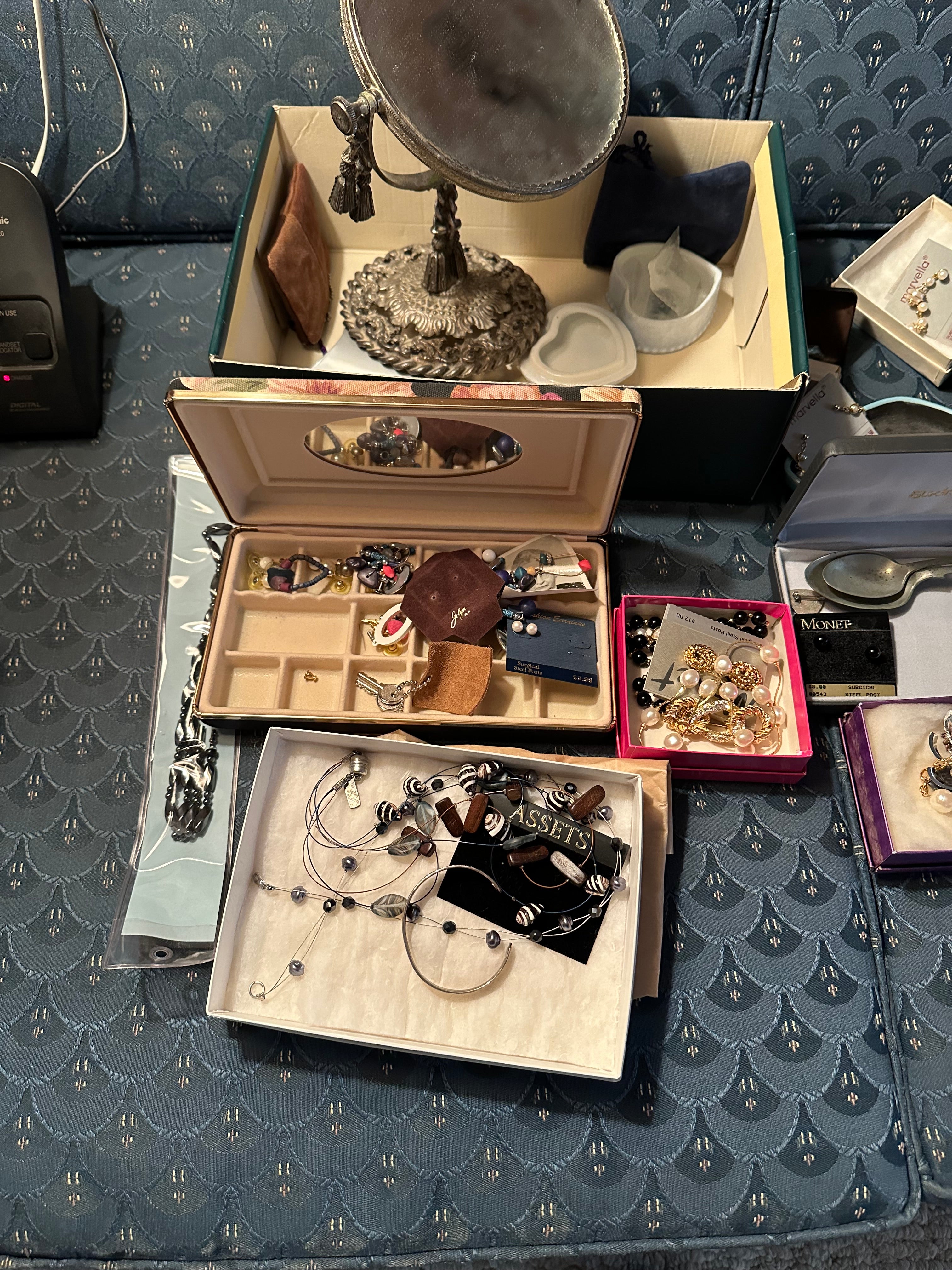 Costume Jewellery Lot