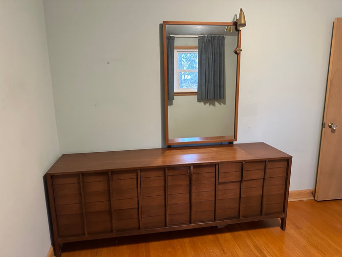 Deilcraft Horizontal Dresser