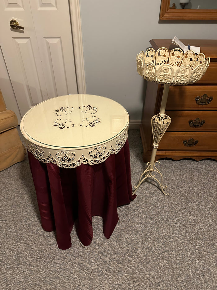 Decorative Metal Table Cover & Plant Stand