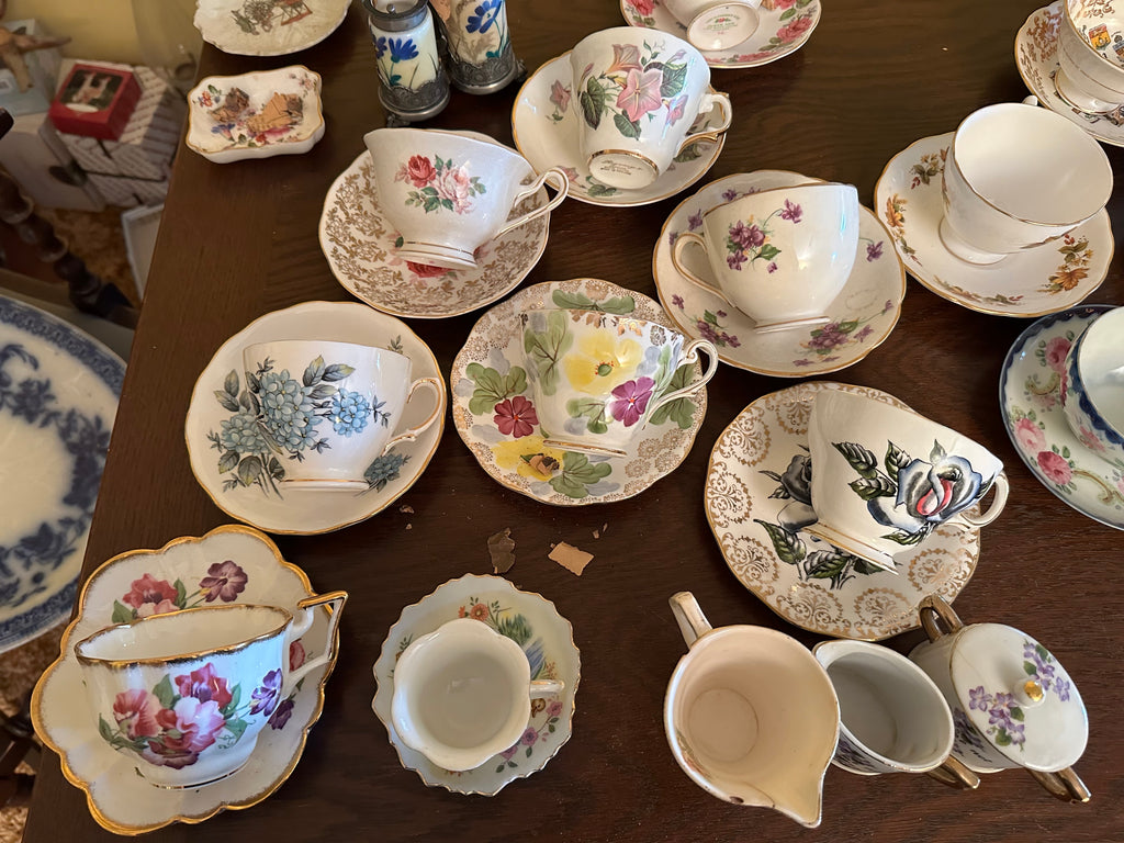 Cup & Saucer Lot