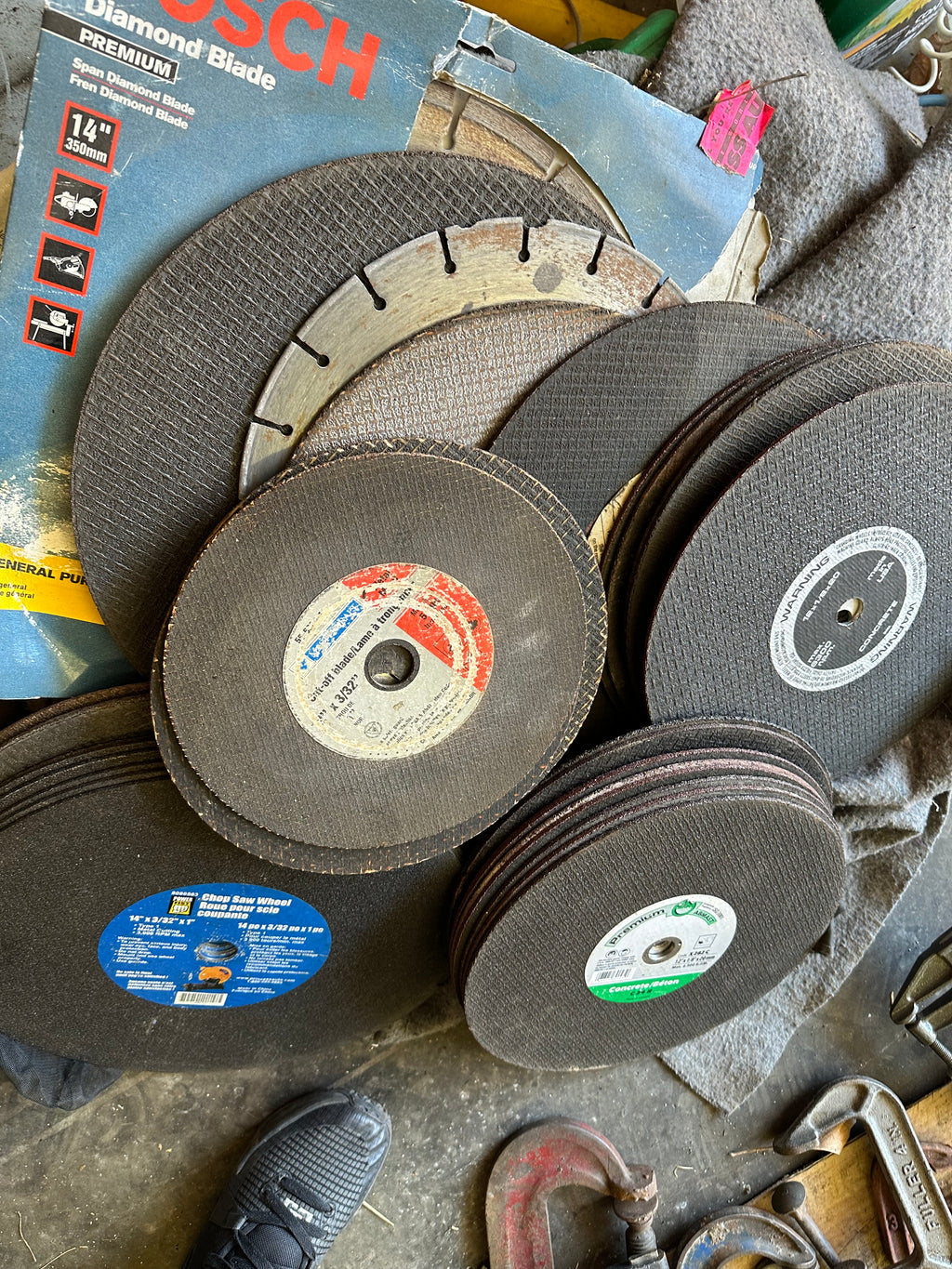 Blade Lot