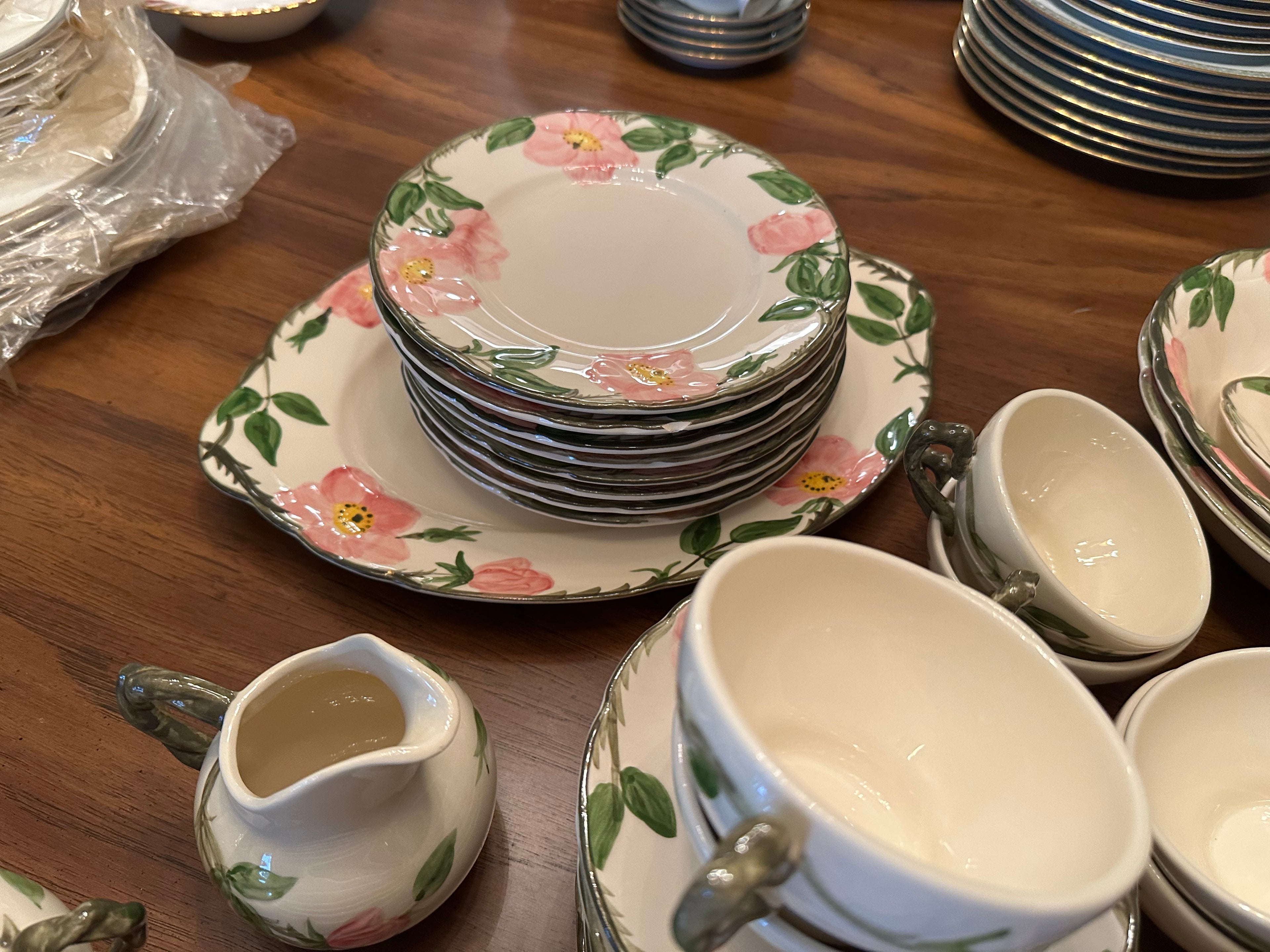 Dinner Set 8pc Setting