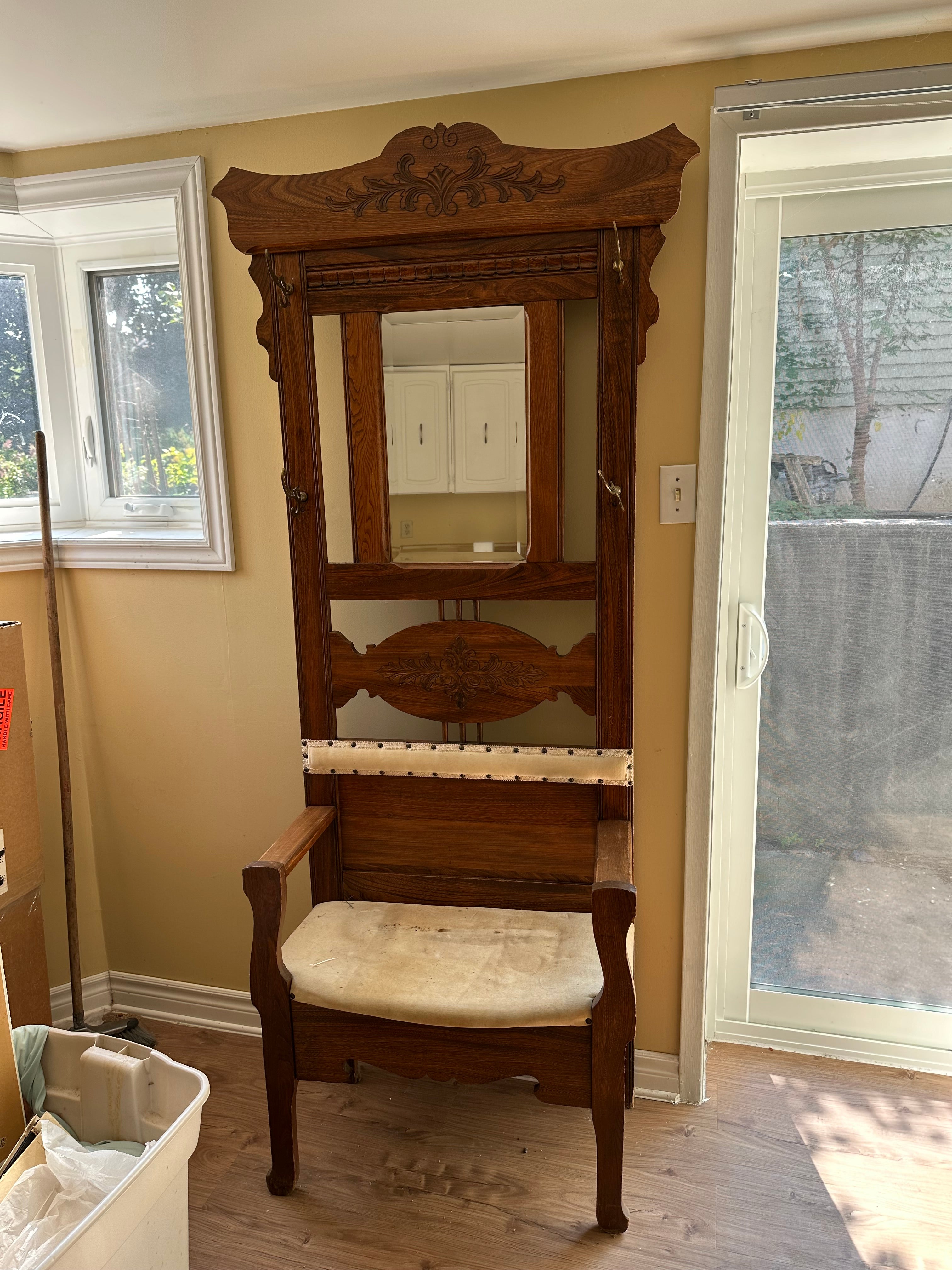 Deacon Bench