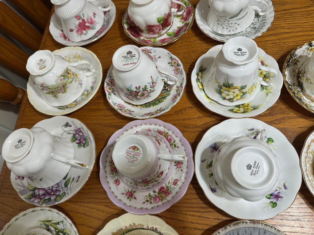Royal Albert Cup & Saucer Lot #3 (27 units in lot)