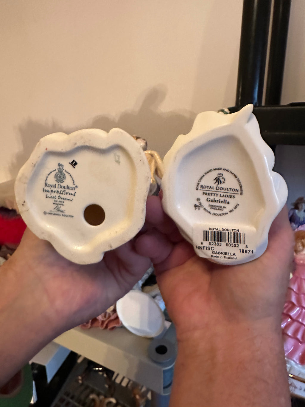 Royal Doulton Lot #19 (11 units in lot)