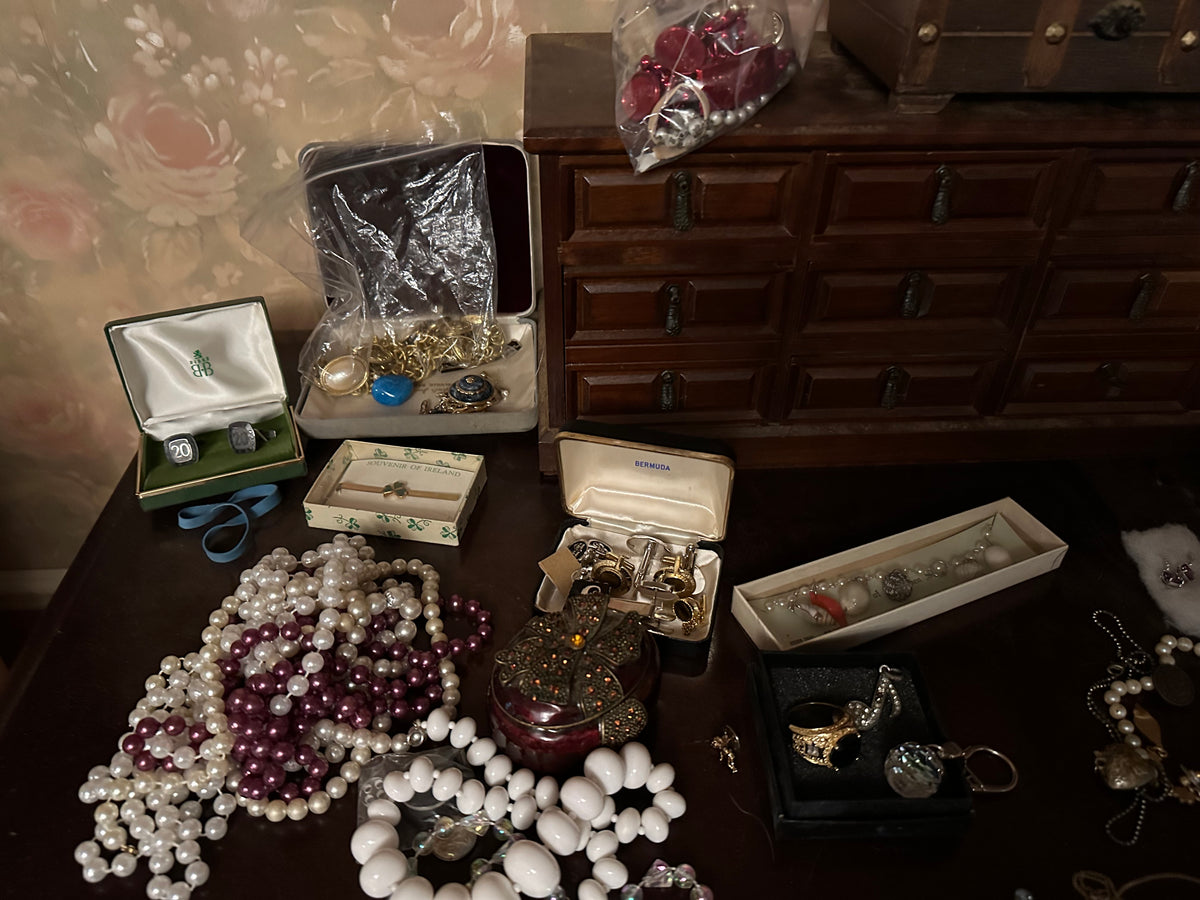 Jewelery Lot