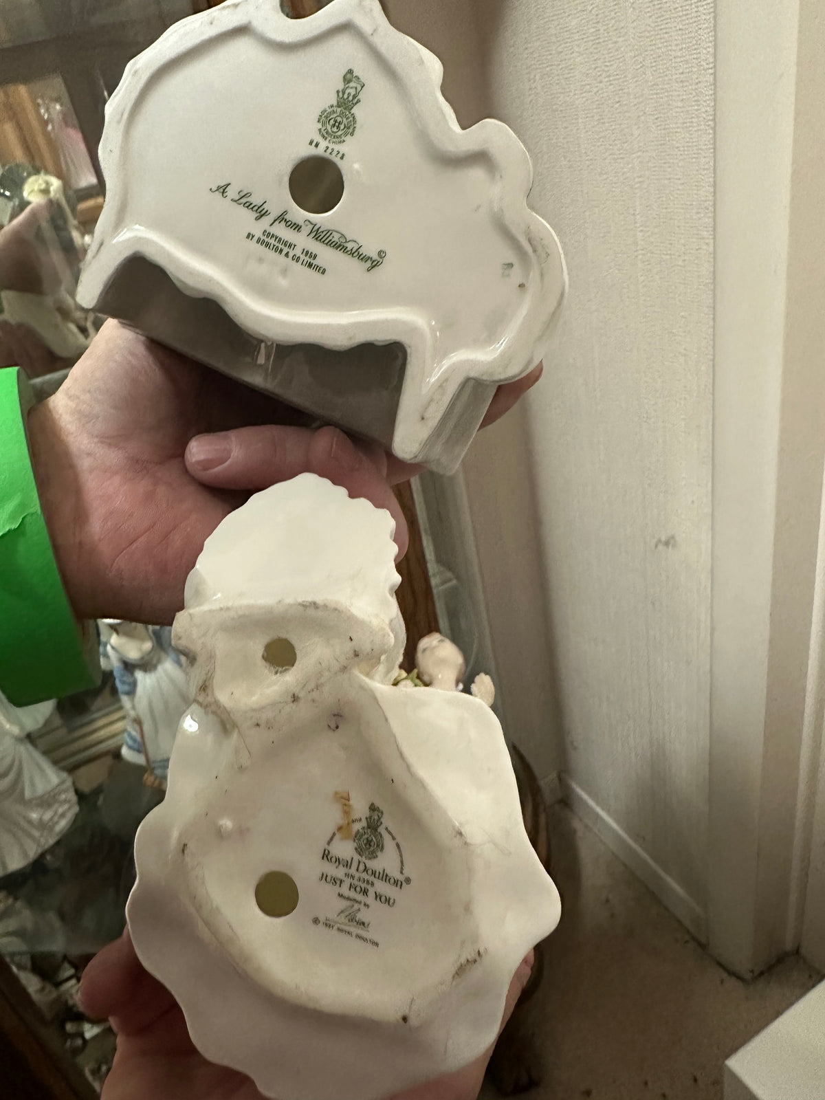 Royal Doulton Lot #26 (10 units in lot)