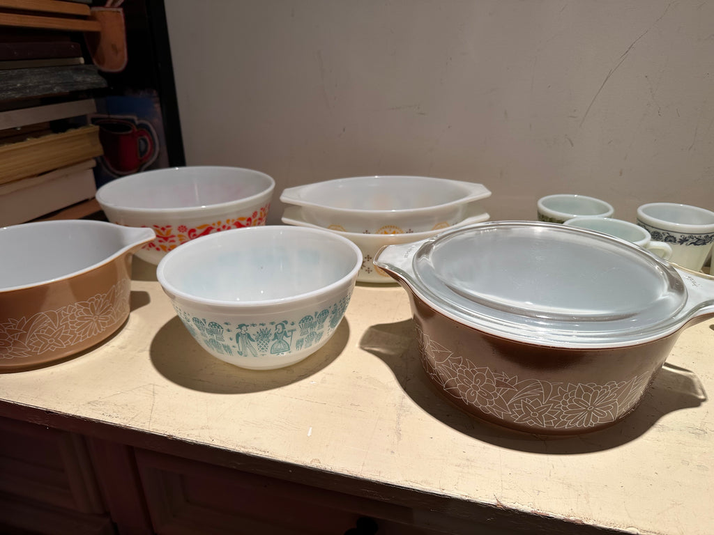 Lot #41 Vintage Pyrex